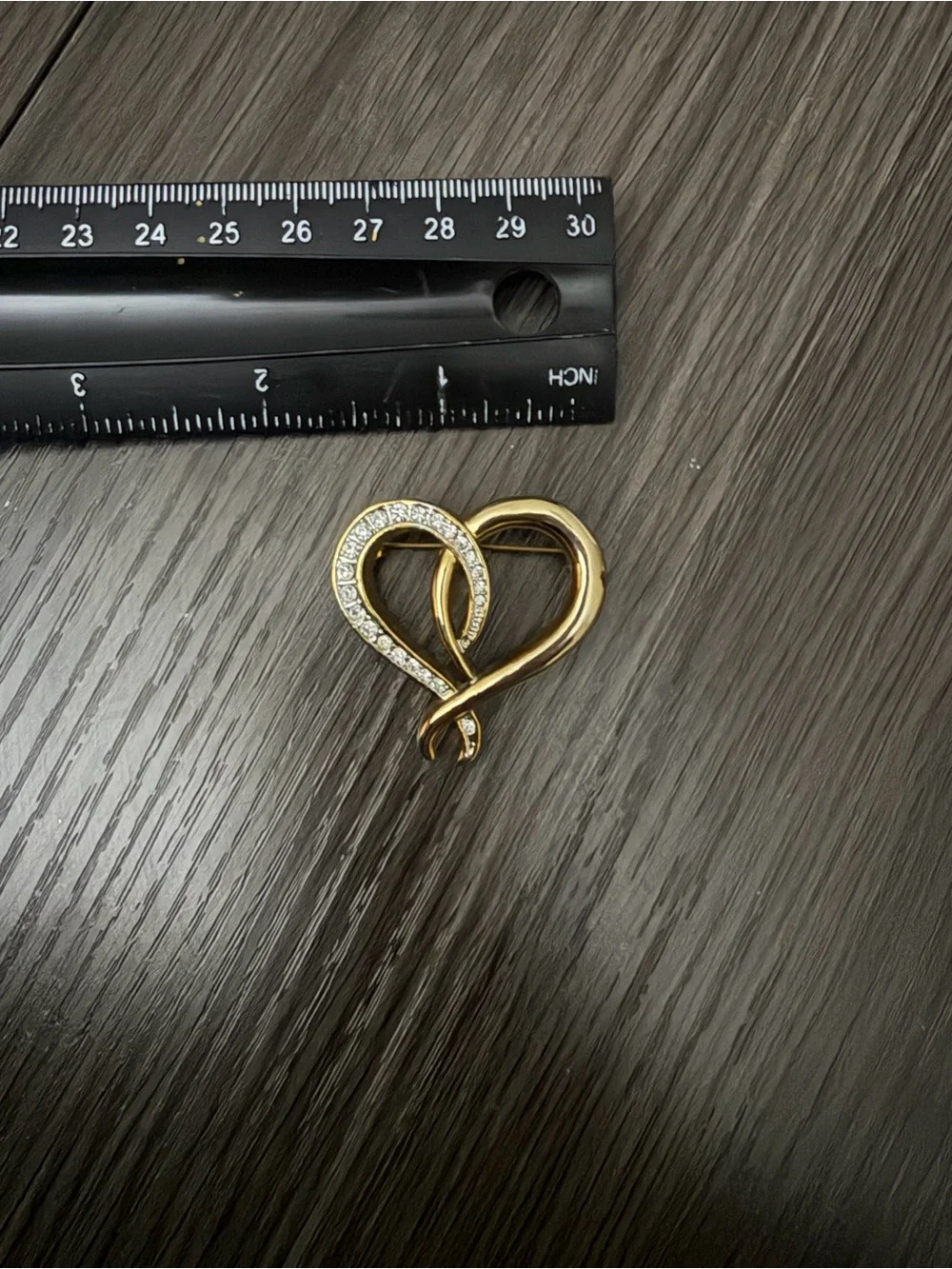 Vintage Gold Heart Crystal Pin Brooch - Elegant Women's Jewelry